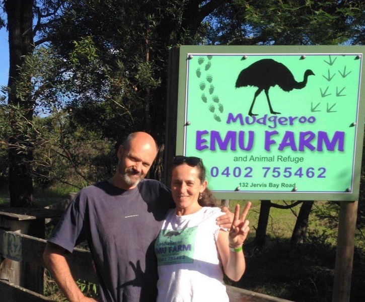 Mudgeroo Animal Refuge and Emu Farm - Jervis Bay